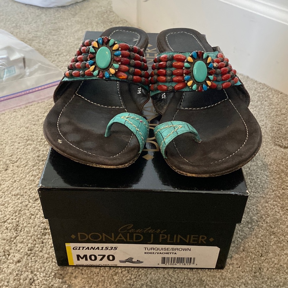 Donald Pliner turquoise sandals
